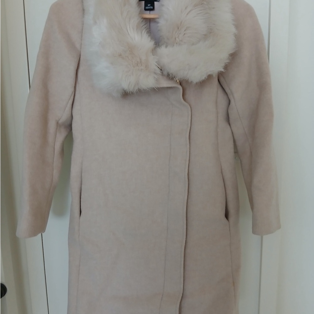 Club Monaco Cream Teddy Jacket with Faux Fur Collar